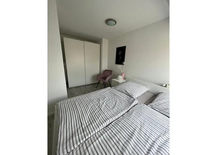 Zur Wellenwiese 15 *